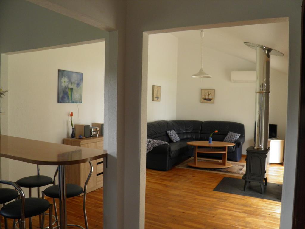 Ramybes Uostas Guest House Svedriske Exterior photo